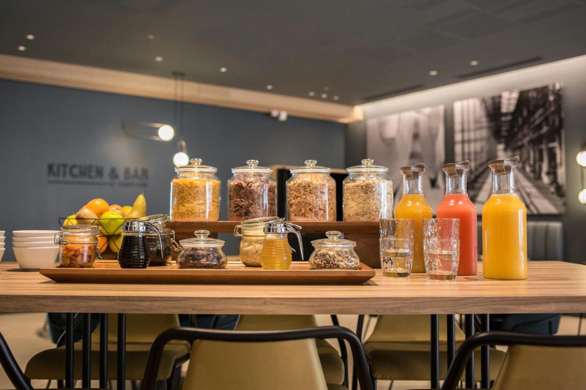 Courtyard By Marriott Paris Arcueil Hotel Luaran gambar