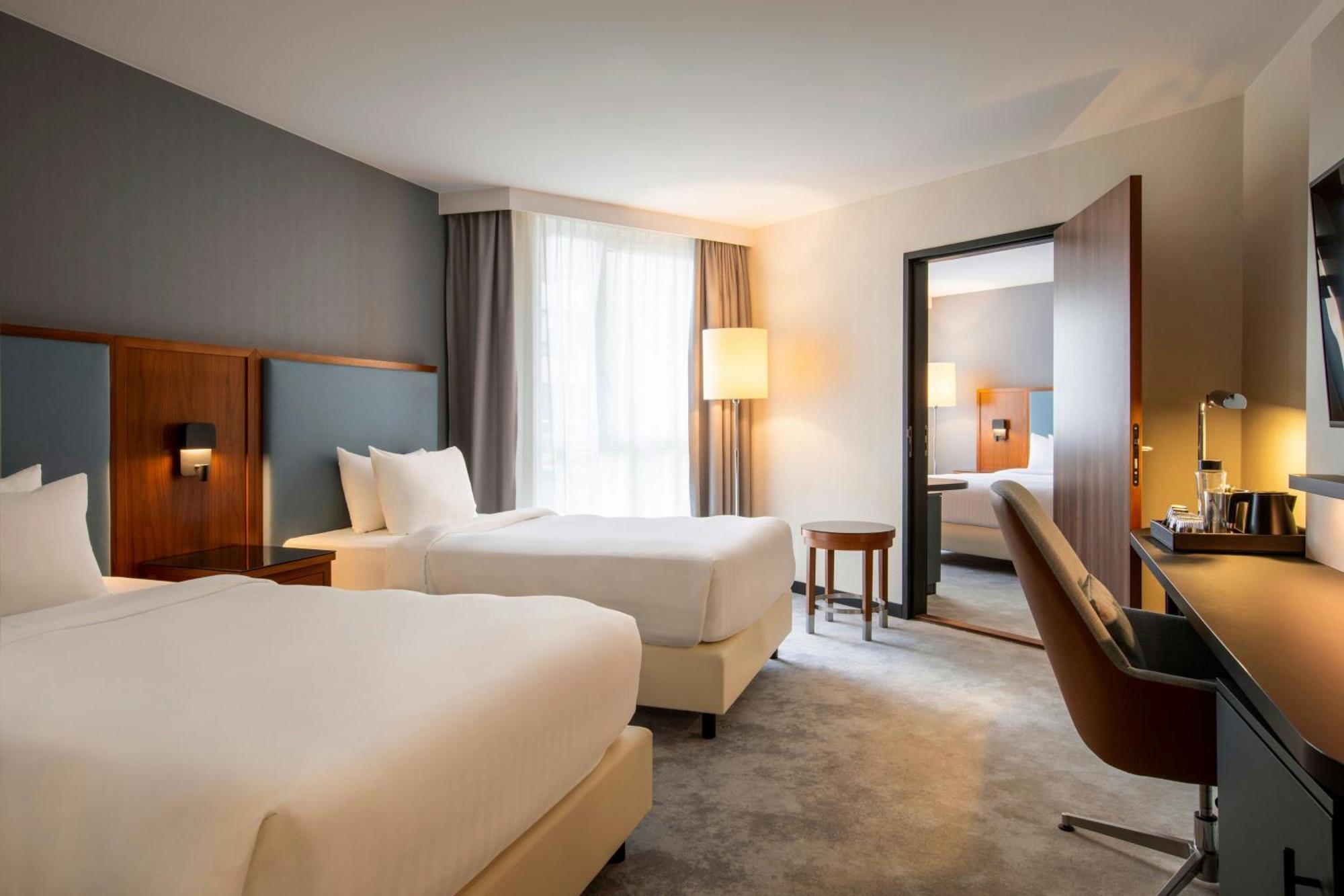 Courtyard By Marriott Paris Arcueil Hotel Luaran gambar